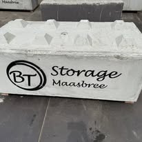 Stapelbare beton blokken